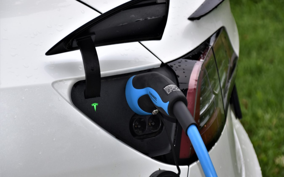 Pros and Cons of Electric Vehicles: What You Need to Know Before You Get One